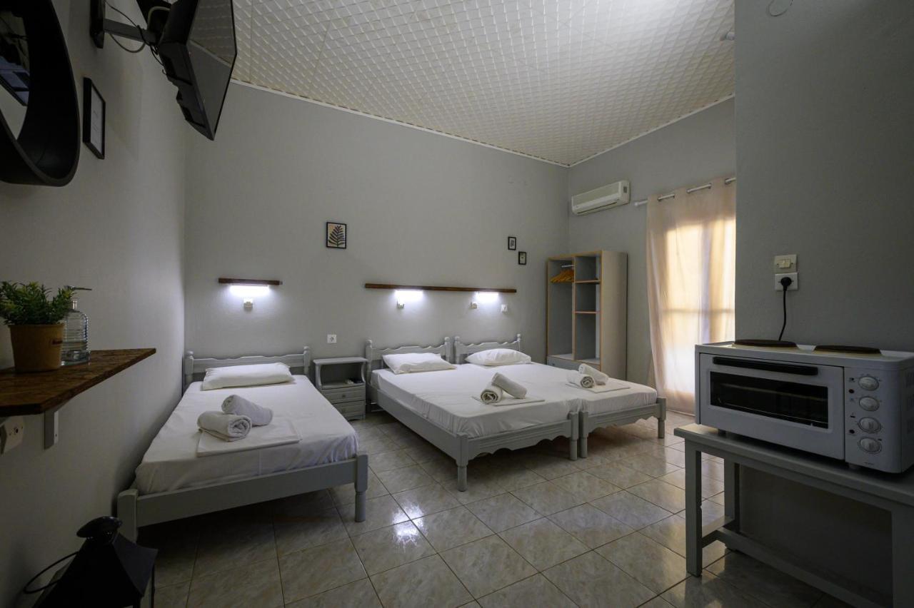 George Apartments Stoúpa מראה חיצוני תמונה