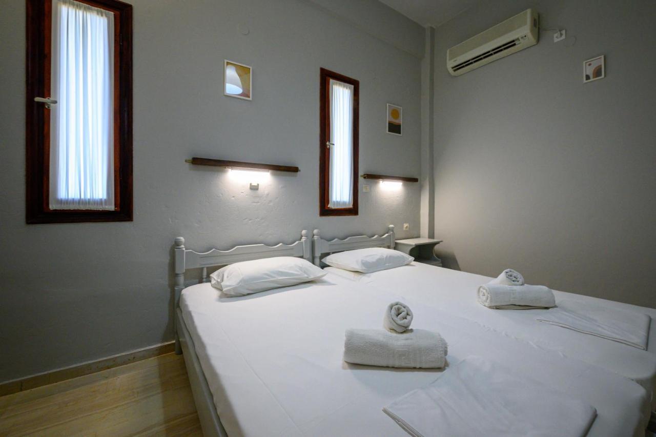 George Apartments Stoúpa מראה חיצוני תמונה